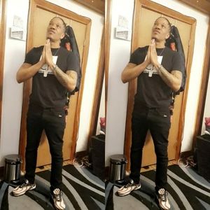 Meet your Posher, Lee andrew